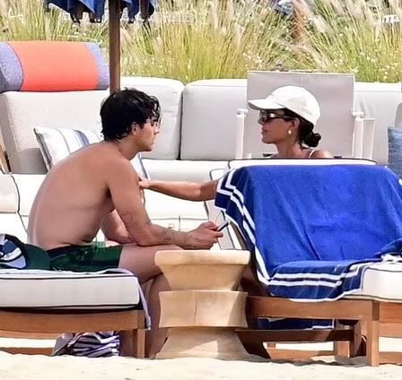 أول رد فعل من ليلى عبدالله بعد انتشار علاقتها بـ جو جوناس