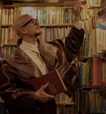 مفاجآت صادمة في قضية سعد لمجرد وزوجته تسانده