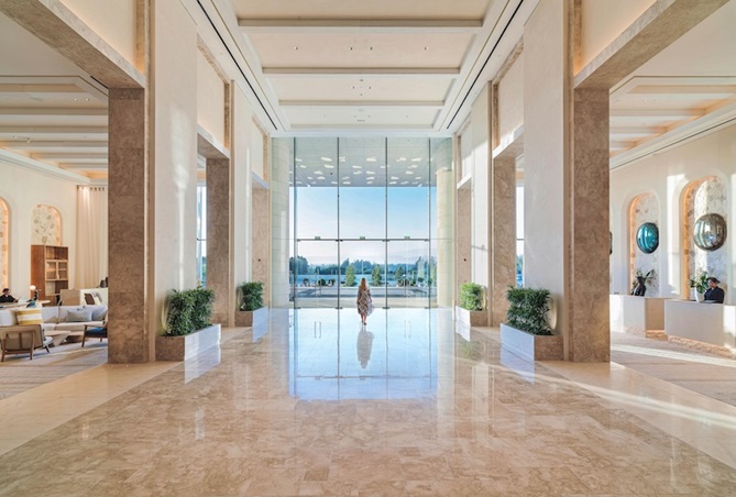 نانسي عجرم تعود بحفل مباشر في مدينة الأحلام