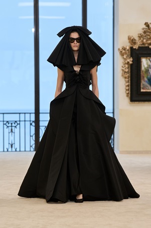 شانيل كروز 2027: عودة خفيفة إلى الجذور