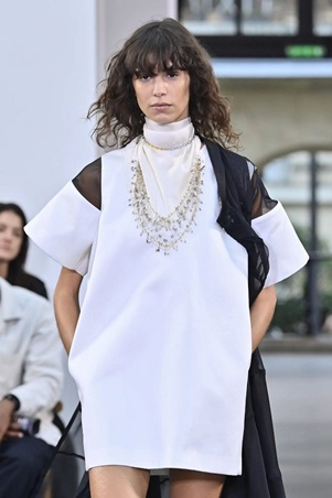 ربيع 2026: صيحات جريئة تسرق الانتباه