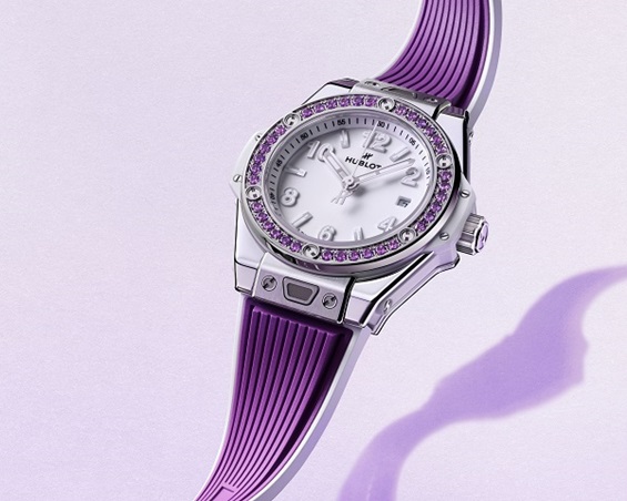 ساعات ومجوهرات بتفاصيل مختلفة… حكاية الأناقة في Watches and Wonders