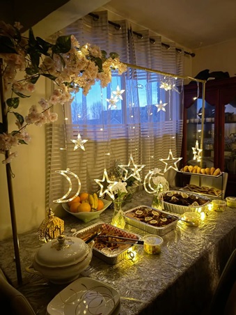 استوحي أفكار لديكورات مائدة رمضان.. لاستقبال فخم لضيوفك