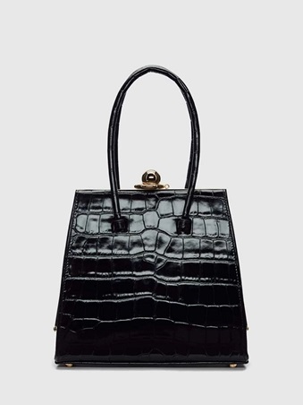 حقائب الخريف… مزاج جديد بالكامل