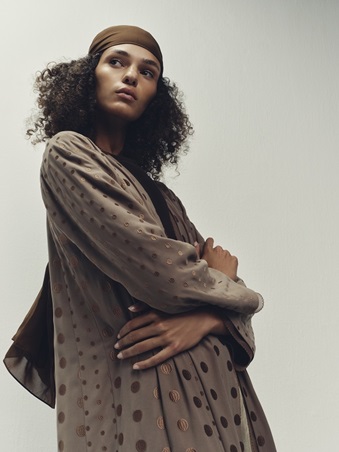 اختاري عبايات العيد بأناقة وعصرية