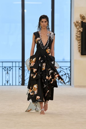 شانيل كروز 2027: عودة خفيفة إلى الجذور