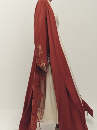 اختاري عبايات العيد بأناقة وعصرية