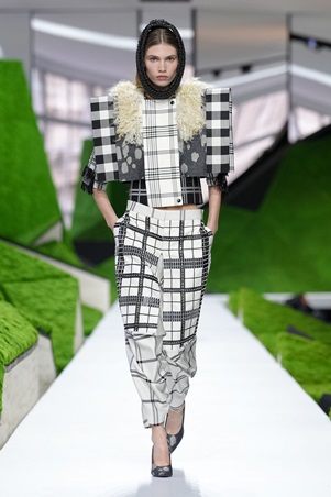 مجموعة لويس فيتون أنيقة أنثوية وغير تقليدية