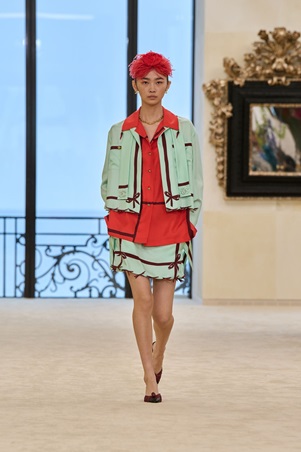 شانيل كروز 2027: عودة خفيفة إلى الجذور