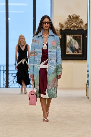 شانيل كروز 2027: عودة خفيفة إلى الجذور