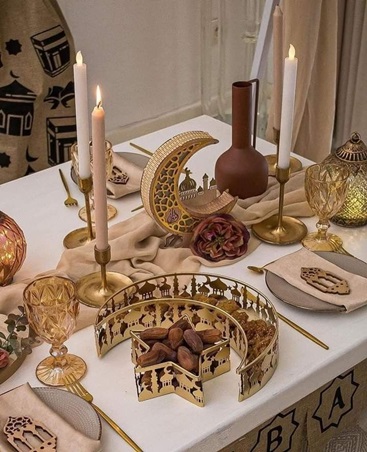استوحي أفكار لديكورات مائدة رمضان.. لاستقبال فخم لضيوفك