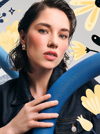 بصمتك الخاصة الآن من هارفي نيكلز