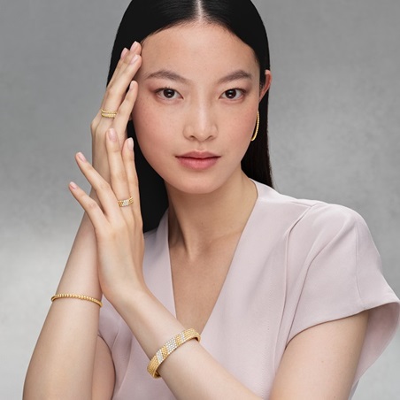 حبيبات الذهب... تفاصيل صغيرة بإحساس مختلف