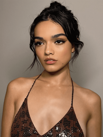 إليكِ أفكار لمكياج ربيعي أنيق وساحر