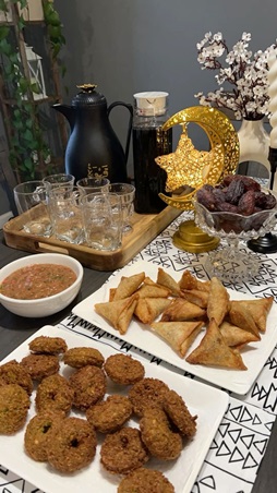 استوحي أفكار لديكورات مائدة رمضان.. لاستقبال فخم لضيوفك