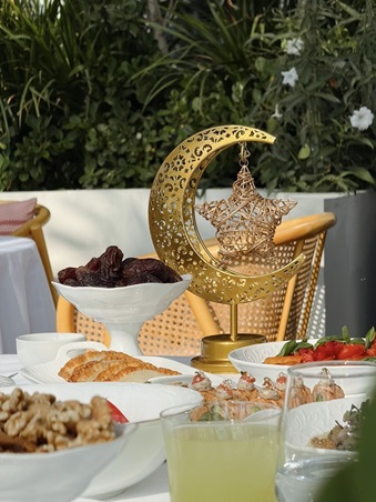 عيدك في دبي… لحظات تُشبهك