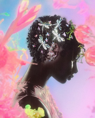 لمسة حالمة من عالم أريانا