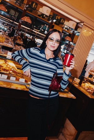 إيقاع باريسي بنظرة عالمية