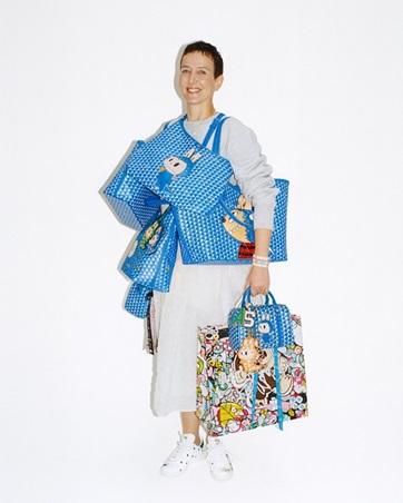 عالم Labubu يصل إلى الحقائب