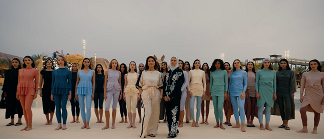 صيفك يبدأ بإطلالة أكثر هدوءاً وثقة