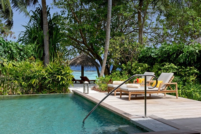 استمتعي بملاذ رومانسي لا يُنسى في باروس المالديف