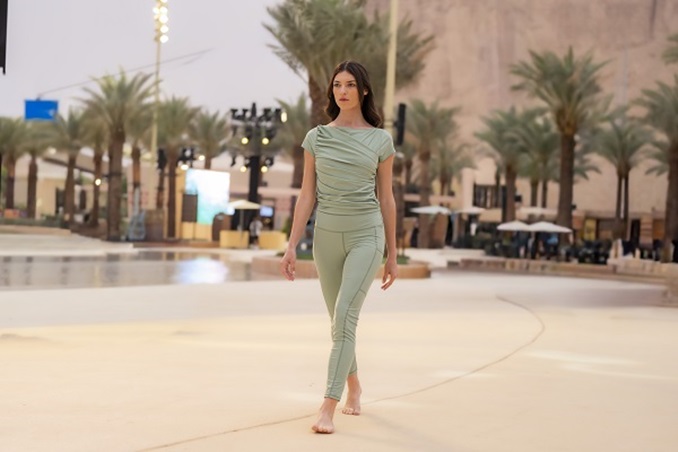 صيفك يبدأ بإطلالة أكثر هدوءاً وثقة