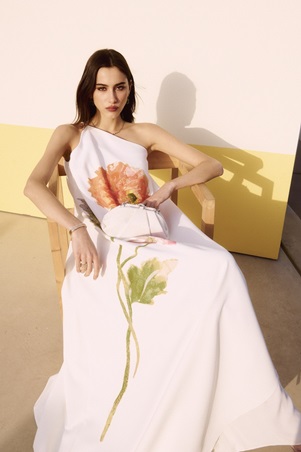 في حفلات الزفاف… أناقة بلا مبالغة