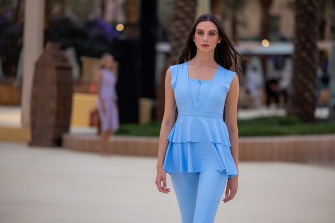 صيفك يبدأ بإطلالة أكثر هدوءاً وثقة