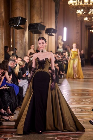 إيلي فغالي يكتب فصلاً جديداً من الأناقة في دار أوبرا باريس