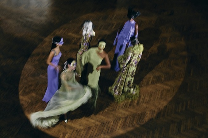 ليلة واحدة لا تكفي لهذه الإطلالات