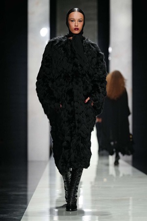 دولشي آند غابانا تحتفي بأربعين عامًا من الإبداع