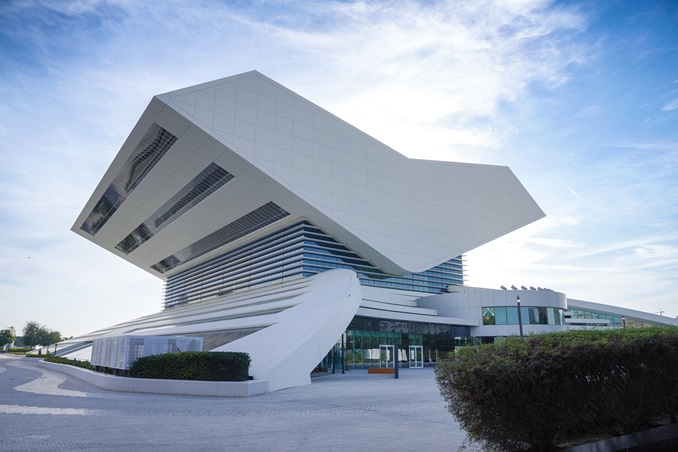 وزارة الثقافة تتعاون مع مكتبة محمد بن راشد والأرشيف والمكتبة الوطنية لإحياء الإصدارات الوطنية