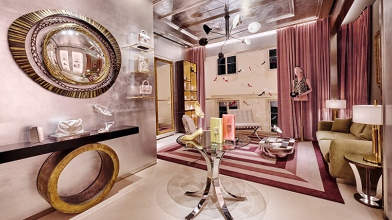 عنوان جديد لروجيه فيفييه في باريس