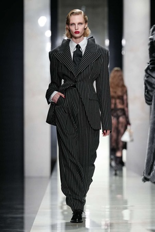 دولشي آند غابانا تحتفي بأربعين عامًا من الإبداع