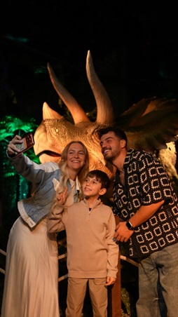 استكشفي مع أسرتك العصر الجوراسي بتجربة تفاعلية في دبي فستيفال سيتي