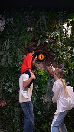 استكشفي مع أسرتك العصر الجوراسي بتجربة تفاعلية في دبي فستيفال سيتي