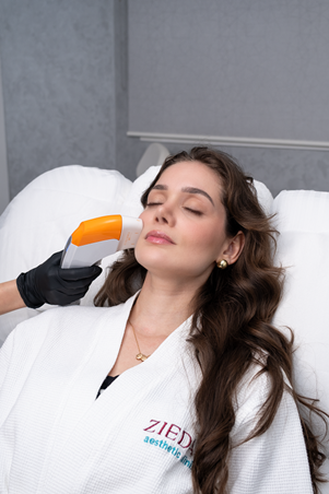 العناية بالبشرة… بشكل مختلف تماماً