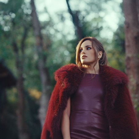 عبيدة تلامس وجع الفراق في 