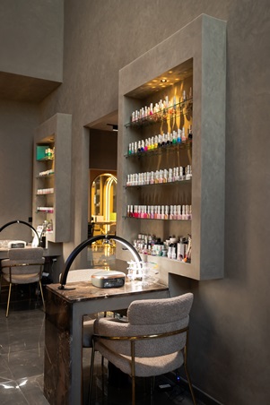 March14 : تجربة جمال مستوحاة من الكارداشيان وجينيفر لوبيز