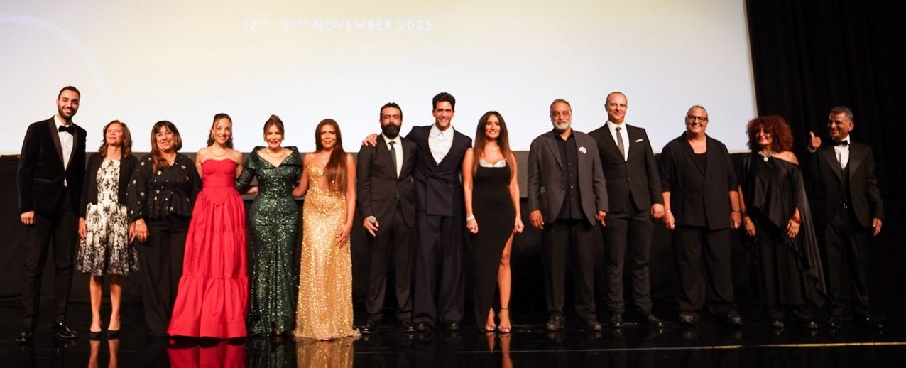 إلهام شاهين تشيد بفيلم 