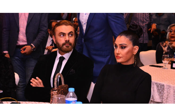إطلالة جديدة للنجم محمد كريم.. و
