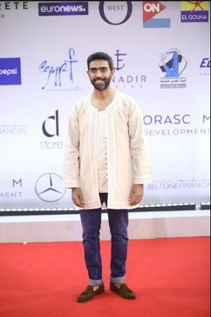 عمرو عابد في العرض العالمي الأوّل لفيلم «لما بنتولد» بمهرجان الجونة