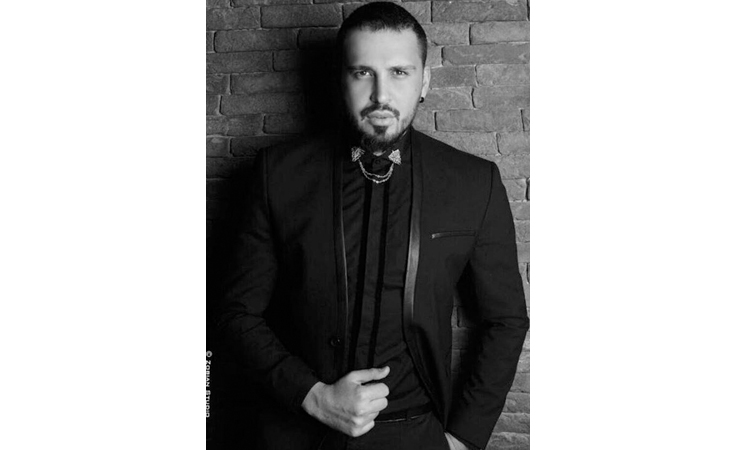 أنطوان القارح لنواعم: هذا هو فستان فرح وفاء الكيلاني!