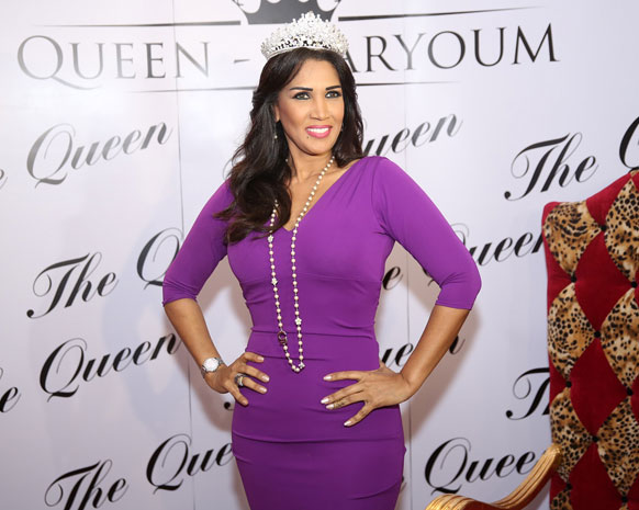 من أهدى للفنانة مريم حسين سيارة بنتلي؟ 