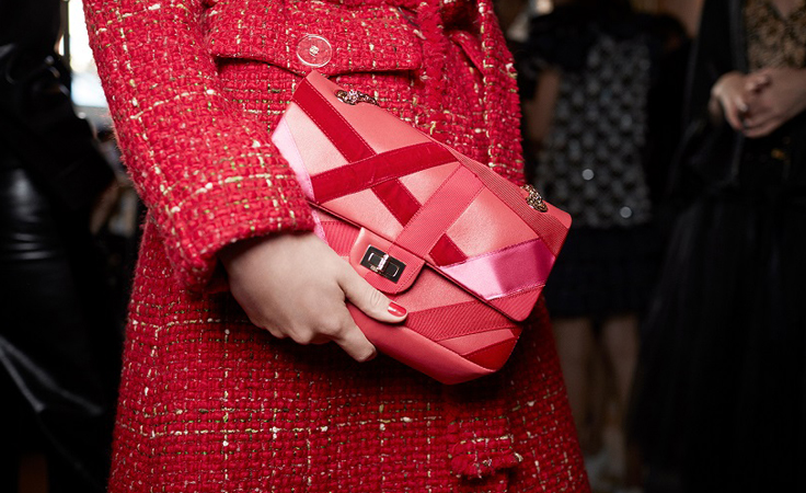 نظرة مقربة على حقائب تشكيلة Métiers d’art collection من شانيل