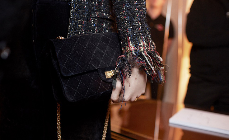 نظرة مقربة على حقائب تشكيلة Métiers d’art collection من شانيل