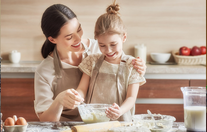 7 طرق لتزرعي الحب والرحمة في قلب طفلك