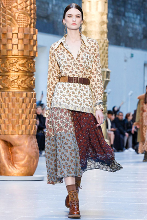 كلوي تمنحنا تصاميم متجددة مستوحاة من أعمال فنية في مجموعة شتاء 2020