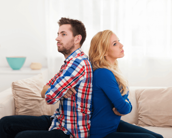 5 أخطاء يرتكبها المتزوّجين الجدد.. الثاني أخطرها!