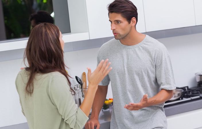 6 صفات سلبية تدمّر زواجك